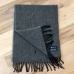 POLO RALPH LAUREN 100% Grey / Black Fringe Herringbone Pattern Warm Winter Scarf